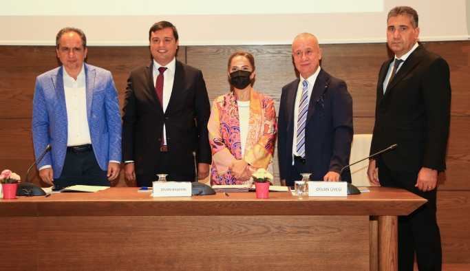 Ağaoğlu: Uşak Valisi ve Uşak Belediye Başkanı'na katkılarından dolayı teşekkür ederim
