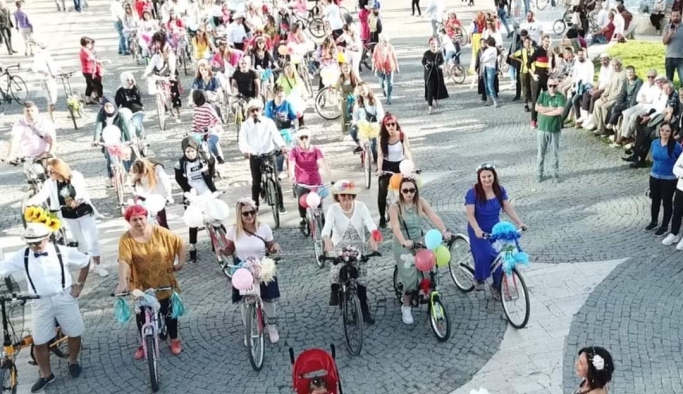 Süslü Kadınlar Bisiklet Turu, 19 Eylül 2021 Pazar günü, Uşak'ta yapılacak