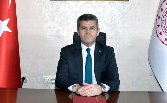 Uşak Valisi atandı, Turan Ergün yeni vali oldu...